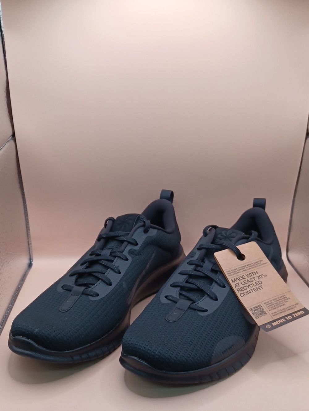 Nike Flex Experience RN 12 Sneaker-Black Unisex Size M:10 W:11.5 US